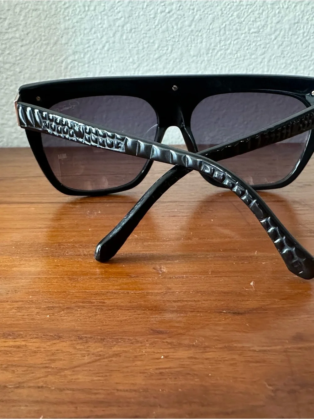 Roberto Cavalli Y2k Black alligator embossed sunglasses